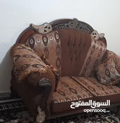 2 كنب+بوفيه لون بني مستعمل بحاله الجديد   للبيع بسعر 150