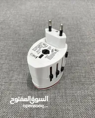  8 شاحن سريع للسفر لتلفون الآيفون و السامسونج  Travel Universal Adapter Fast Charging