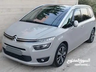  18 ستروين جراند بيكاسو c4