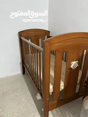  2 تخت / سرير طفل
