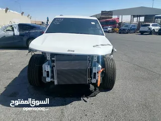  12 Jeep Limted 2023 للبيع