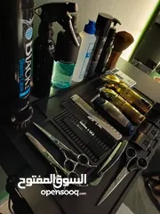  11 صالون رجالي للبيع في القويسمة