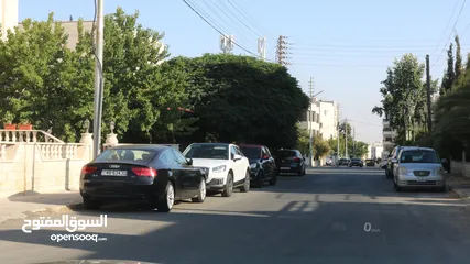  2 شقة مميزة جدا للباحثين عن الراحة والفخامة في اجمل مناطق الرونق