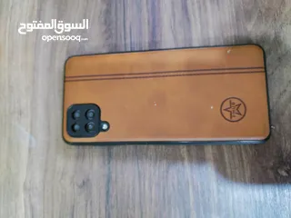  4 مبايل M12 للبيع