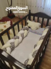  3 تخت بيبي يحمل لعمر 4 سنين
