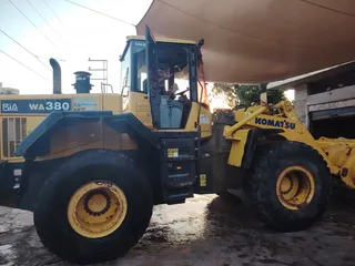  2 كماتسو 2006 داش 5قياس 380