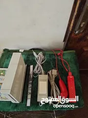  7 وينتيندو وي للبيع مع كامل ملحقاته