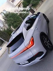  1 بي واي ايوان بلص فل مع فتحه موديل 2023 بسعر 18200