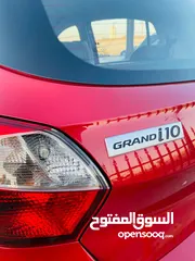  10 هيونداي i10 كراند