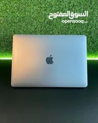  1 Mac book pro 2017