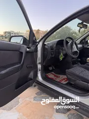  6 اوبل استرا 2001