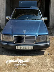  4 مرسيدس بطة E250 لون ازرق ماطور 20 صباب 2500 cc