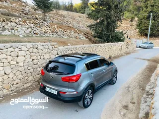  5 كيا سبورتاج فل الفل مع فتحة بسعر حرق 2015 رخصة