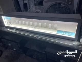  2 ستاند دخان مضيء قياس متر بحالة ممتازه 10 خانات