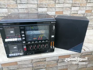  1 ستيريو  تحفه  من الموديلات القديمه