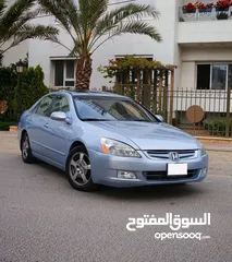  3 هوندا اكورد 2006 للبيع