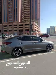  24 هيونداي النترا 2019 وارد امريكي بحاله نظيفه مكينه 2.0 cc مرخصه بالدوله من 3 سنوات  Hyundai Elantra 2