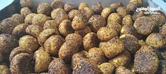  9 حلويات و نواعم منوعة