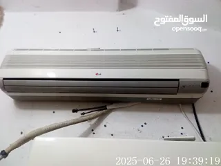  3 مكيفات عادي نظيف جدا وانواع ممتازه جدا كامل اغراضو وغازو فل مواسير جداد ريموت موجود وسلك كنترول موجو