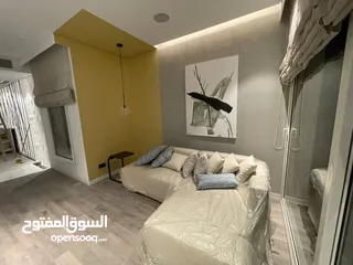  7 فيلا 200م في كمبوند بالم هيلز palm hills New cairo nبمقدم 10% و بالباقي اقسا علي 10 سنين بدون فوايد