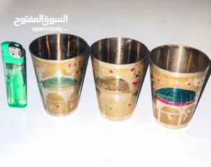  4 مزهريات وكاسات المدينة المنورة ايام الزمن الجميل. الاسعار والتفاصيل في الوصف.