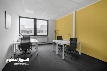  9 Fully serviced private office space for you and your team in Muscat, Pearl Square
