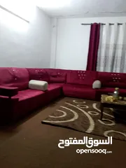  8 كورنو بحاله ممتازه