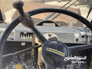 4 CATERPILLAR 910