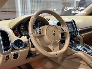  11 Porsche Cayenne