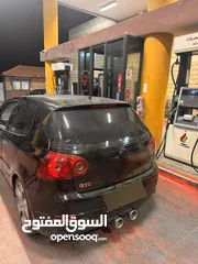  2 قولف2008 السياره نضيفه