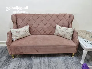  2 كنب نظيف استعمال خفيف