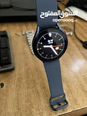  2 ساعة ذكية Samsung watch 5 بحالة جيده جدا