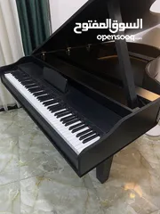  9 گراند بيانو