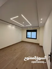  15 شقة ارضية مع مدخل خاص و ترس في البنيات قرب مدارس الحصاد