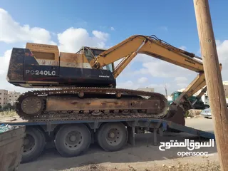  4 حفاره PC240LC داش 5