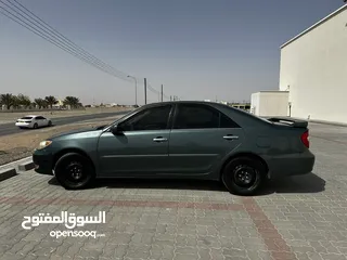  2 كامري xle موديل 2002 نظيف للبيع