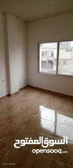  5 شقة تجارية صغيرة للايجار (استديو تجاري)