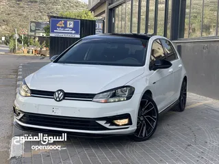  8 فولكس فاجن جلف MK7.5 2018 فل الفل بحالة الشركة