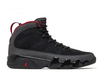  25 شوزات Nike Jordan