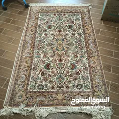  4 سجادتين حرير إيراني