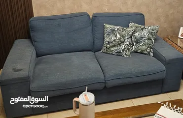  2 طقم جلوس مكون من ثلاثي و ثناني