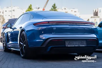  3 Porsche Taycan turbo 2021  كهربائية بالكامل