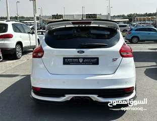  14 Ford Focus ST 2017