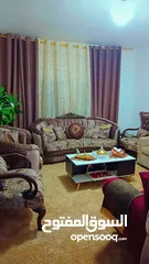  6 شقه للايجار