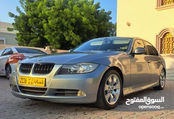  2 BMW 330i بي أم دبليو