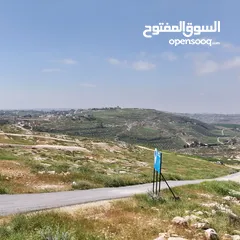  11 ارض سكنية استثمارية للبيع من المالك مباشرة 700 م تنظيم سكن ب _ ناعور _ حسبان _ شارع مادبا الغربي