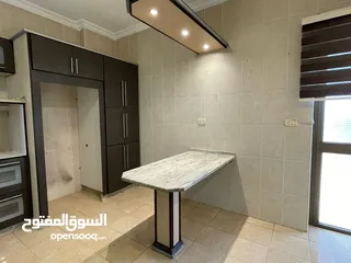  23 شقة فاخرة - حي الرونق/البيادر قرب النادي