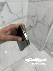 5 ايفون 14برو ماكس لون دهبي للبيع