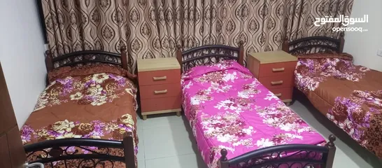  6 ستديو للايجار الشهري مساحة 40م