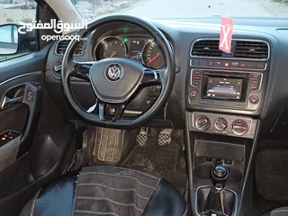  5 بولو عدد 4  اختر الي بتاسبك جير عادي